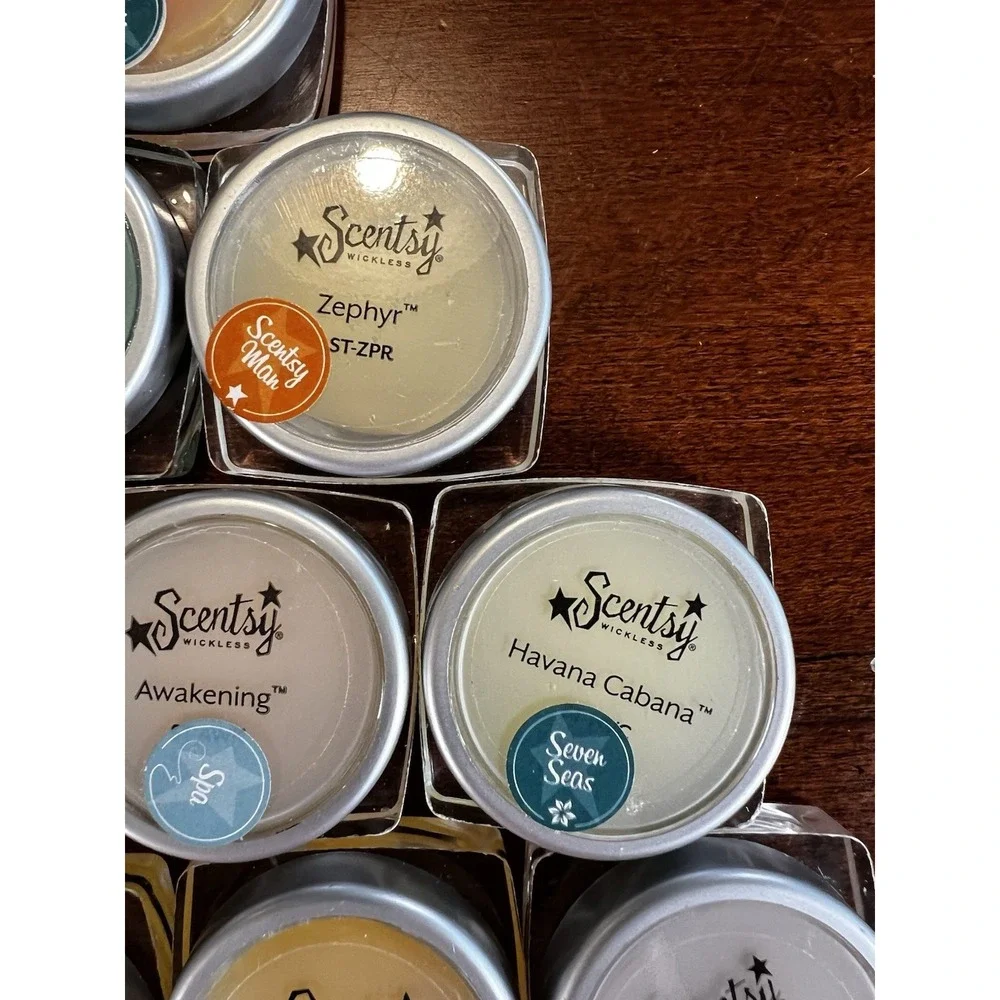 SCENTSY Lot of 15 Mix‎ Wickless Wax 1
